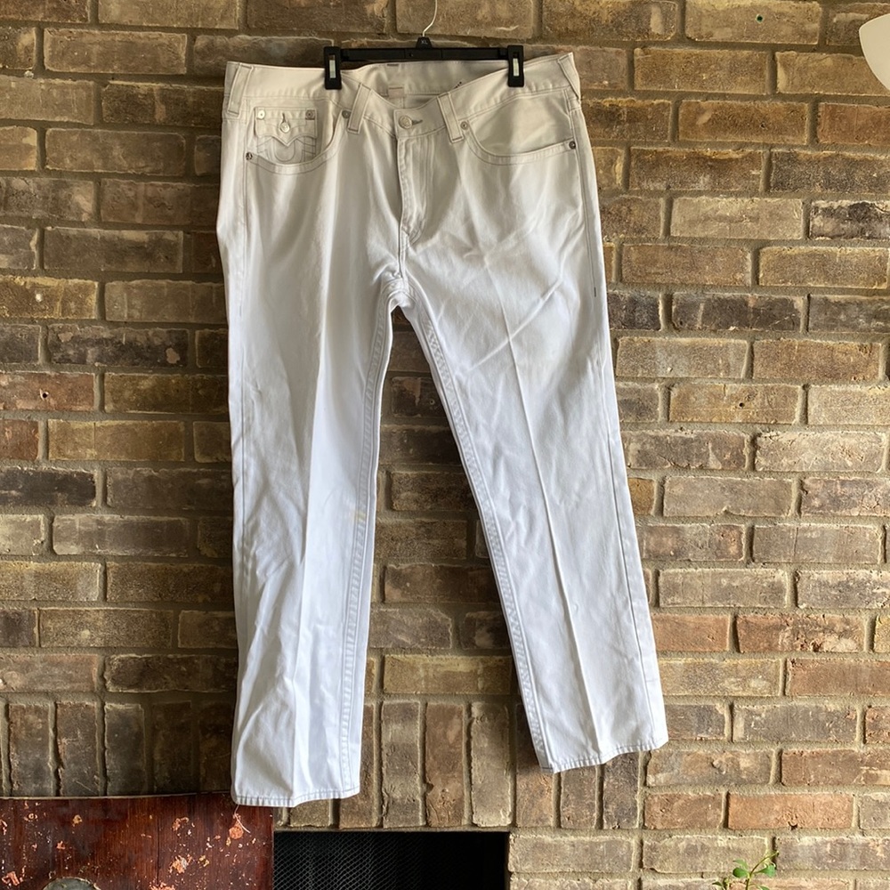 White True Religion jeans